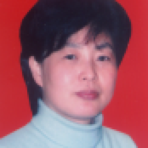 李颖